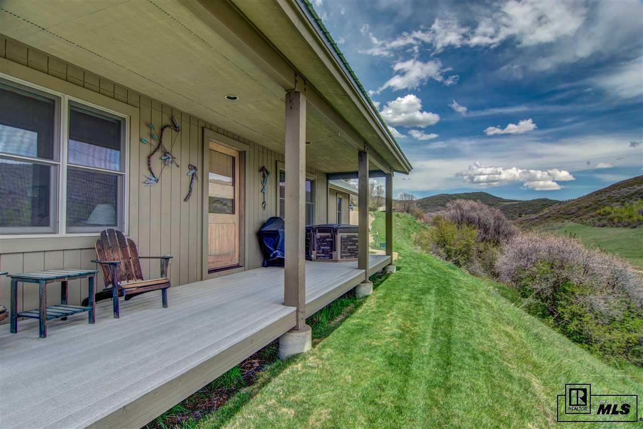 40005 Hill-N-Dale Rd, Steamboat Springs, CO 80487
