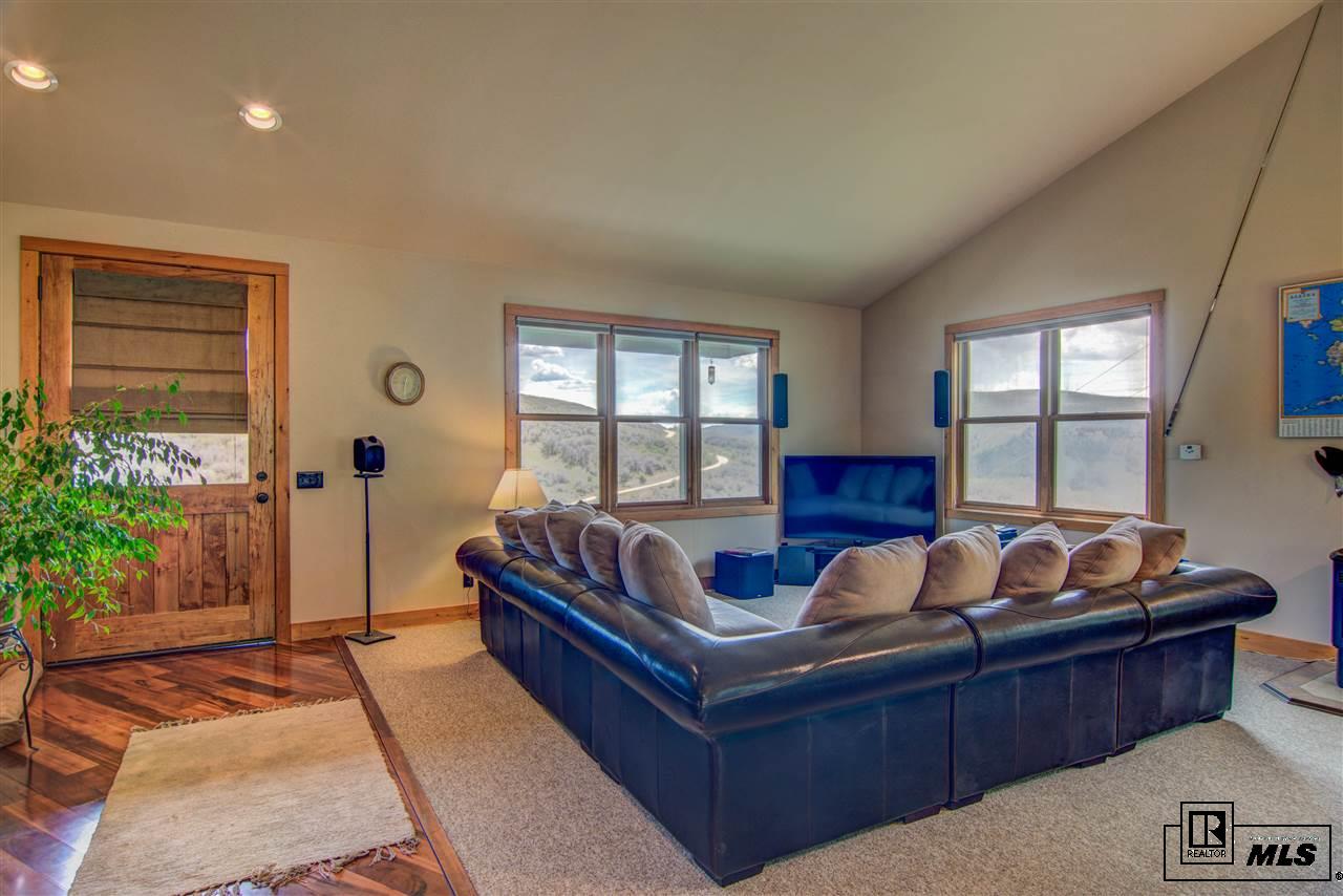 40005 Hill-N-Dale Rd, Steamboat Springs, CO 80487
