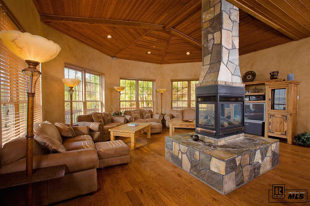 2510 Ski Trail Lane, Steamboat Springs, CO 80487