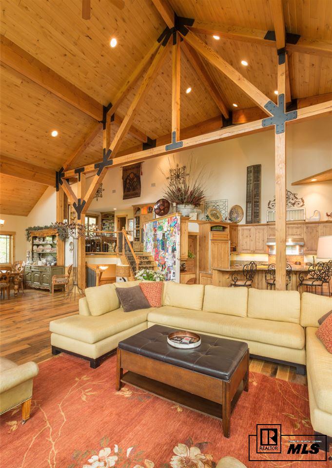 687 Meadowbrook Circle, Steamboat Springs, CO 80487