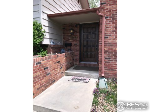 844 Briarwood Ct, Longmont, CO 80501