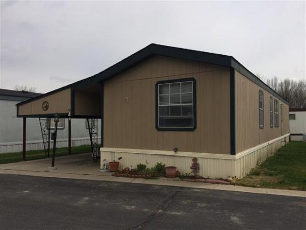 Weston Manor Mobile Home Park 729-17th Ave., #22Longmont, CO 80501