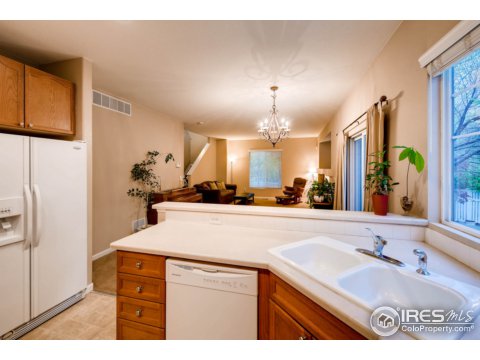4042 Arezzo Dr, Longmont, CO 80503