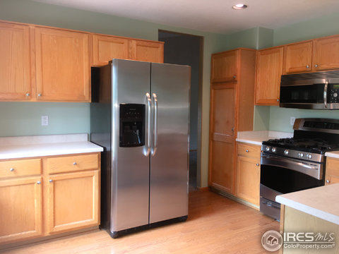 661 Nelson Park Dr, Longmont, CO 80503