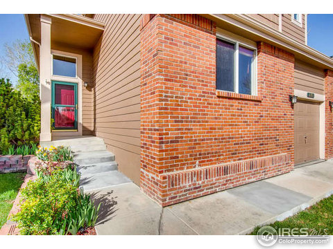 1343 Carnation Cir, Longmont, CO 80503