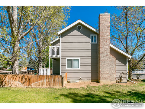 8064 Meadowdale Sq, Niwot, CO 80503