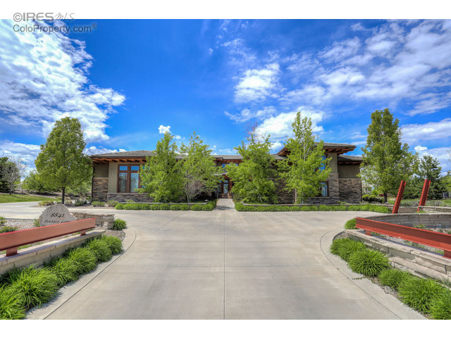 8841 Portico Ln, Longmont, CO 80503