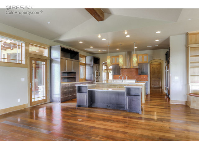 8841 Portico Ln, Longmont, CO 80503