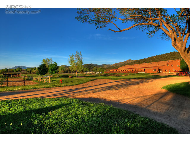 9421 N Foothills Hwy, Longmont, CO 80503