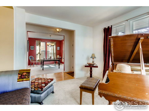 549 Peregrine Cir, Longmont, CO 80504