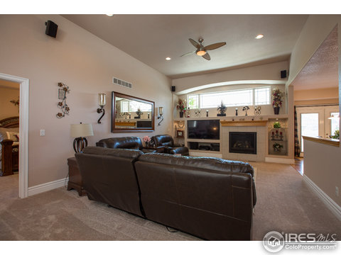 9032 Shenandoah Ave, Frederick, CO 80504
