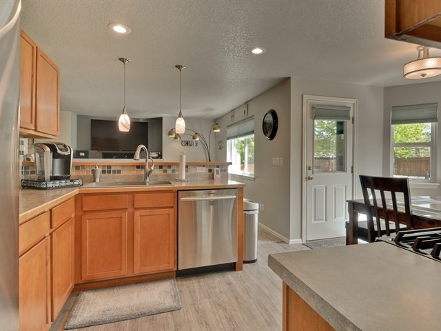 2314 Billings Lane, Longmont, CO 80504