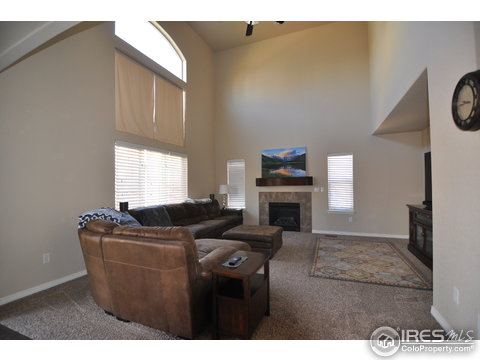 9007 Harlequin Cir, Longmont, CO 80504