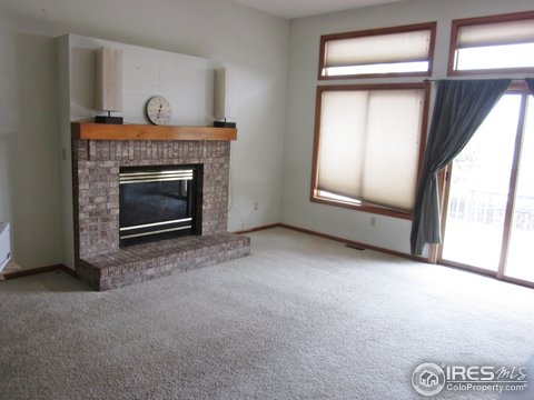 235 Sherwood Ct, Longmont, CO 80504