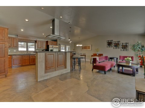 426 Westview Ct, Longmont, CO 80504