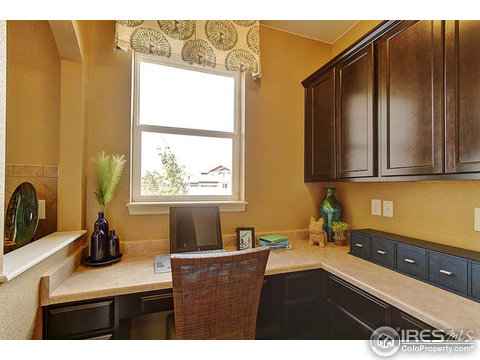 8844 Foxfire St, Firestone, CO 80504