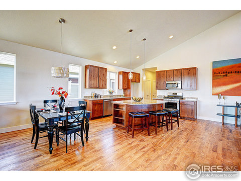 1514 Moonlight Dr, Longmont, CO 80504