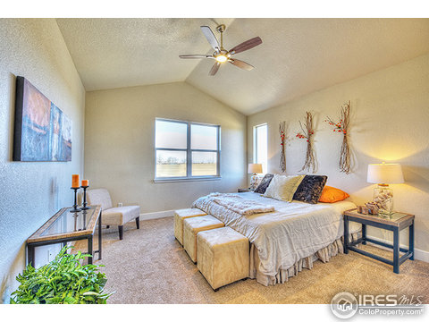 1510 Moonlight Dr, Longmont, CO 80504