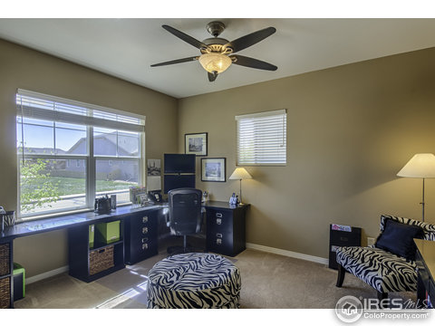 1816 Whitefeather Dr, Longmont, CO 80504