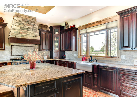 13497 Darby Ln, Longmont, CO 80504