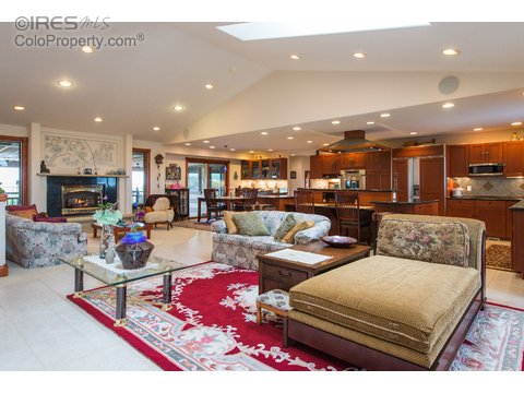 10141 Yellowstone Rd, Longmont, CO 80504