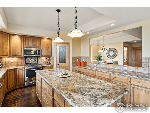 736 13th St, Berthoud, CO 80513