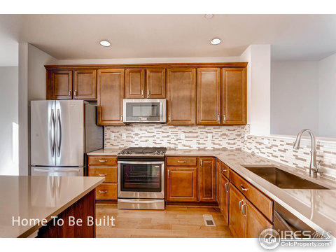 555 Brennan Cir, Erie, CO 80516