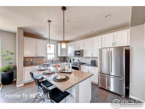 547 Brennan Cir, Erie, CO 80516
