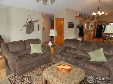 675 Cedar Ridge Cir, Estes Park, CO 80517