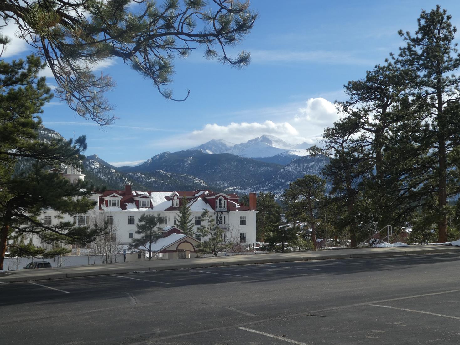 313 Overlook Ln, Estes Park, CO 80517