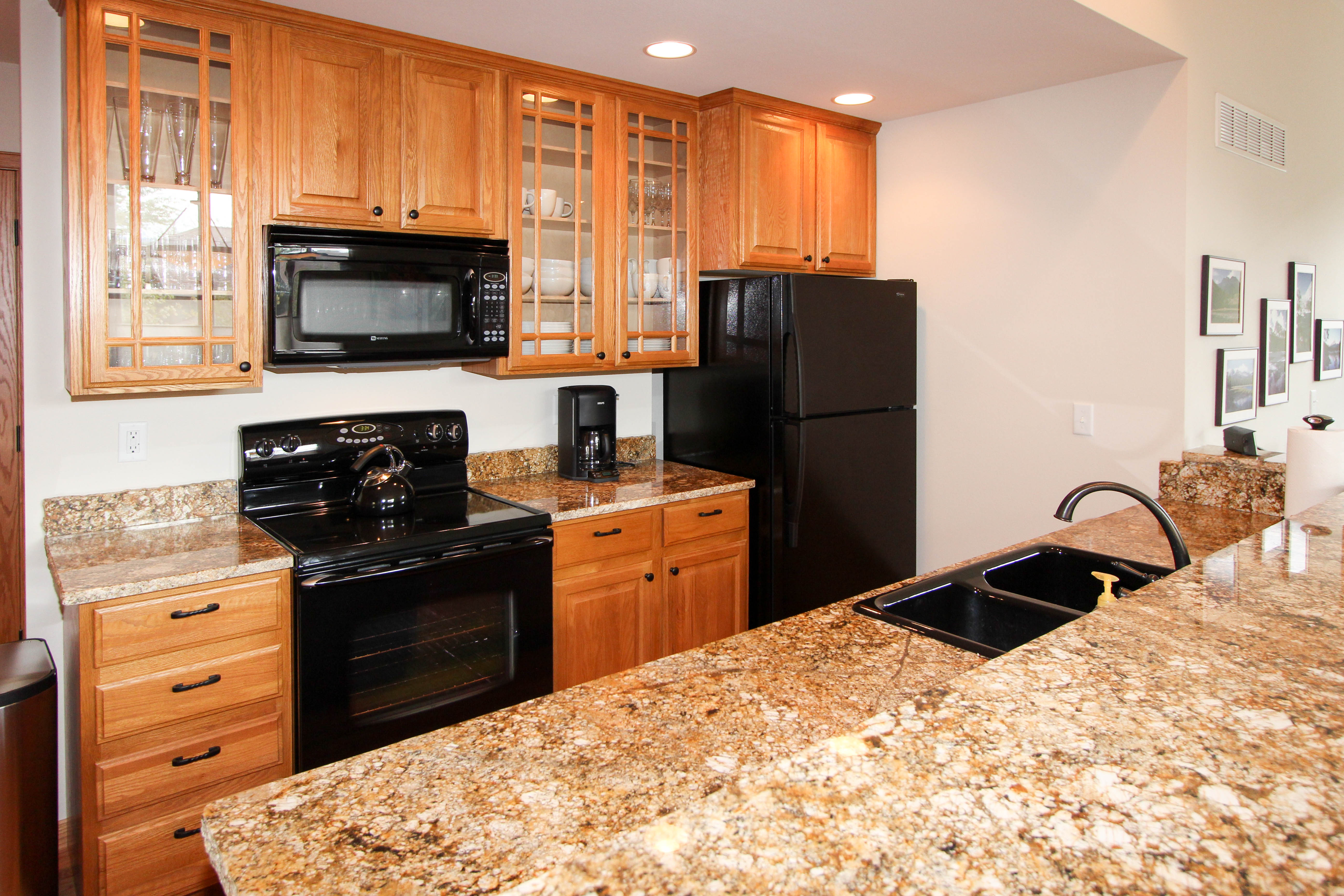 617 Park River Pl., Estes Park, CO 80517