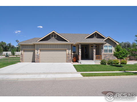 634 Del Carmen Dr, Fort Collins, CO 80524