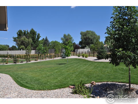 634 Del Carmen Dr, Fort Collins, CO 80524
