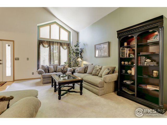 806 Rumford Ct, Fort Collins, CO 80525