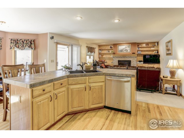 806 Rumford Ct, Fort Collins, CO 80525