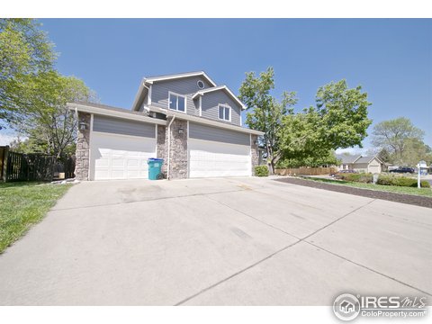 2402 Cedarwood Dr, Fort Collins, CO 80526