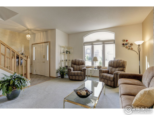1202 Crestway Ct, Fort Collins, CO 80526