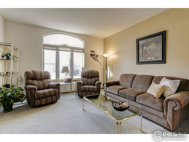 1202 Crestway Ct, Fort Collins, CO 80526
