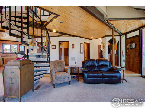 212 Wetterhorn Ct, Livermore, CO 80536