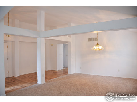 580 Hourglass Ct, Loveland, CO 80537