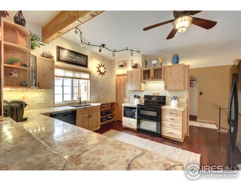 1215 E Broadmoor Dr, Loveland, CO 80537
