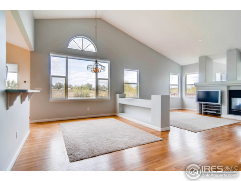 5293 Lighthouse Point Ct, Loveland, CO 80537