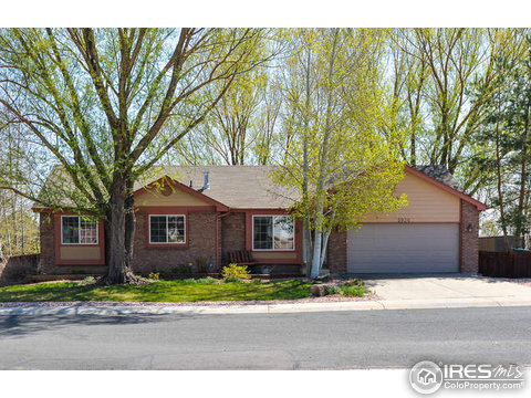 5930 Meadow Creek Ln, Loveland, CO 80538