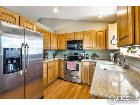 5930 Meadow Creek Ln, Loveland, CO 80538