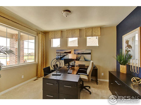 325 Tahoe Dr, Loveland, CO 80538