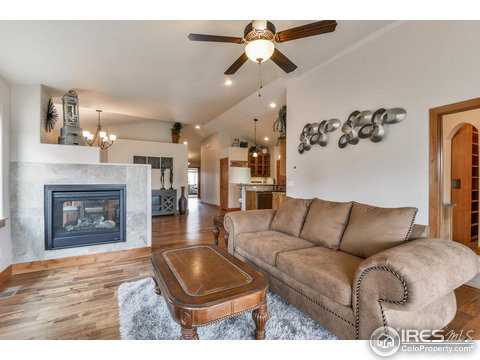 5233 Apricot Dr, Loveland, CO 80538