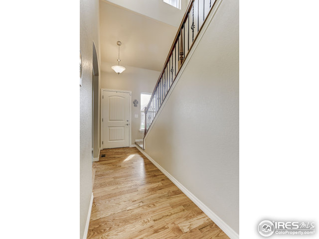 5239 Horizon Ridge Dr, Windsor, CO 80550