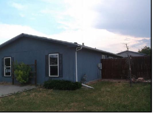 213 Versailles StLochbuie, CO, 80603Weld County