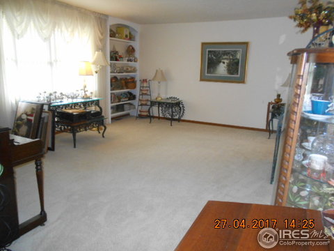 5531 Pawnee Ln, Greeley, CO 80634
