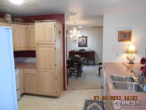 5531 Pawnee Ln, Greeley, CO 80634